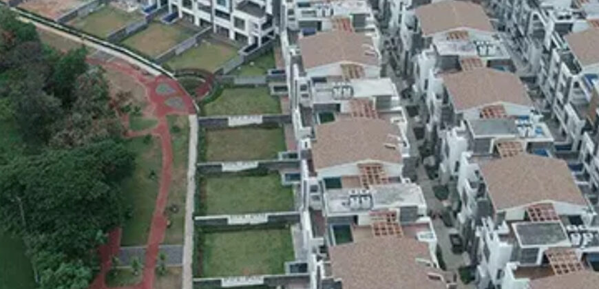 Luxury Living Awaits! Embassy Grove Villas for Rent